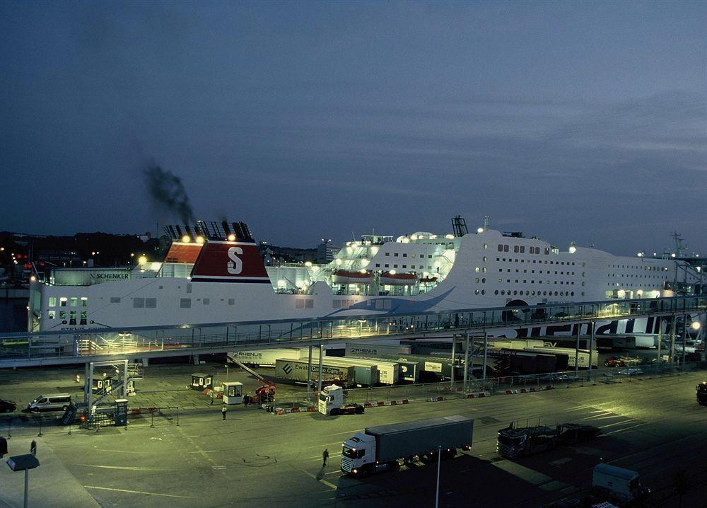 Hotel Am Schwedenkai Κίελο Εξωτερικό φωτογραφία